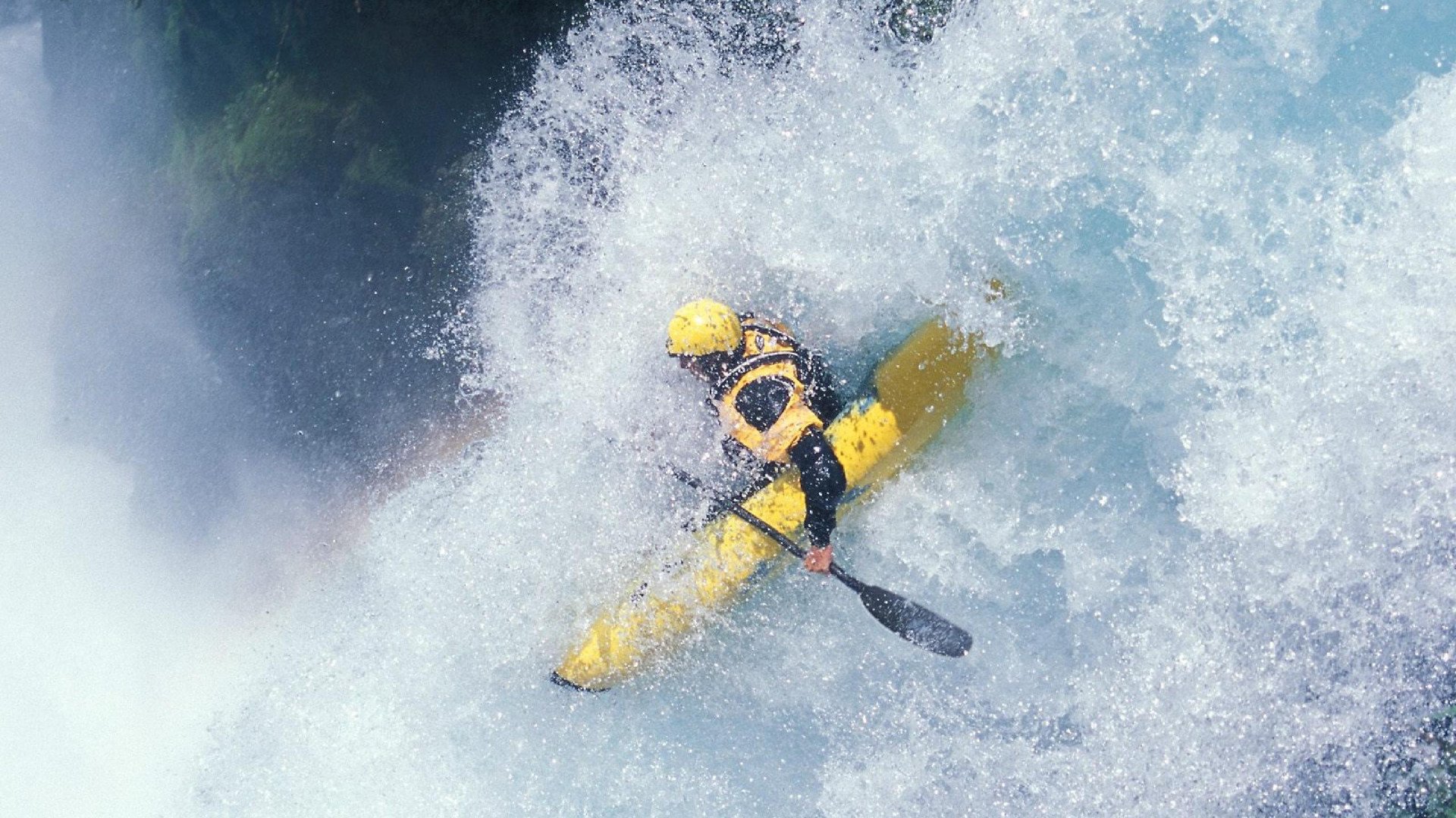 “年度最佳业余运动员”颁奖礼 颁奖前进行趣味接力